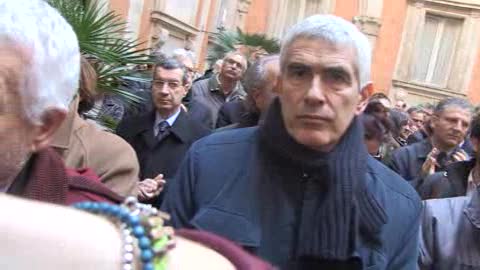 Cossutta, l'omaggio al Senato nel giorno della camera ardente