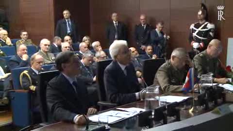Il Presidente Mattarella ai militari italiani all'estero: 