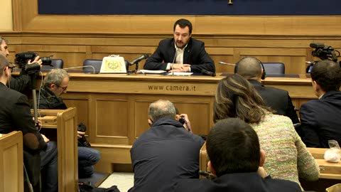 Salvini, conferenza stampa alla Camera su proposte Lega 2016