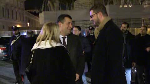 Vecchi compagni di partito si ritrovano al Quirinale, Scotto e Migliore si salutano affettuosamente