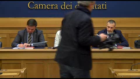 Comi (Fi): 