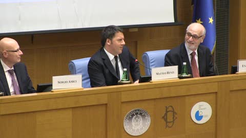 Renzi risponde a una giornalista turca: 