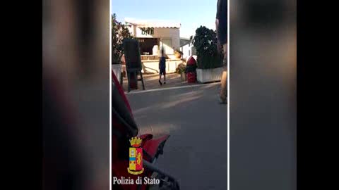 Baby gang sgominata, si drogavano e riprendevano con smartphone furti e atti vandalici