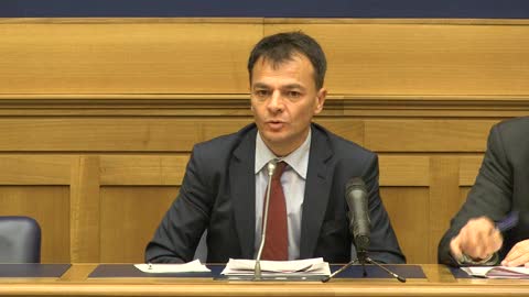 Roma, Fassina continua il dialogo con Marino ma lui si misura prima con il Pd
