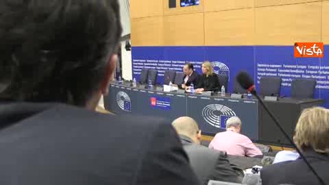 Strasburgo, Pittella in conferenza stampa