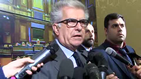 Zanda, Unioni civili: 