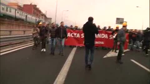 Ilva terzo giorno di protesta, il corteo alla fine della strada Guido Rossa