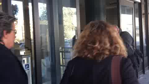 La Spezia, l'arrivo di Marzia Corini in Tribunale per l'interrogatorio