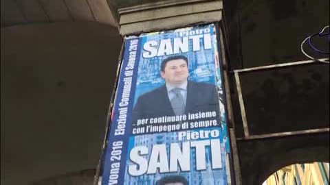 Comunali a Savona, ecco i primi manifesti: sono di Piero Santi (FI)