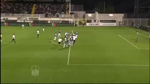 A Chiavari sarà tutto esaurito per il derby tra Entella e Spezia