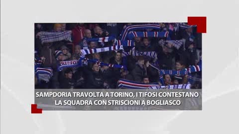 Sampdoria travolta a Torino, i tifosi contestano la squadra con striscioni a Bogliasco