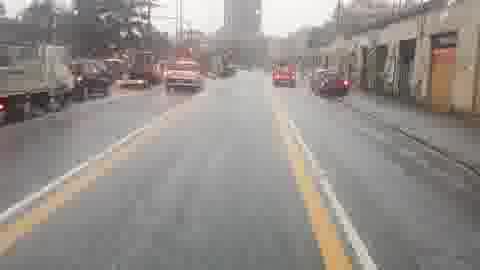 Violenta grandinata su Genova, la situazione in via Tolemaide