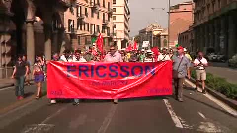 Ericsson evita il tavolo coi sindacati ma i ministri vanno alla sua convention