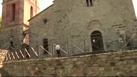 Live Road a Vezzano Ligure: la chiesa romanica e la storia ecclesiastica