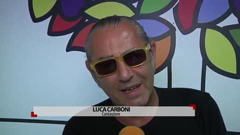 Luca Carboni: 