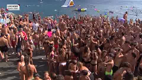 Piscina Naturale a Porto Venere, migliaia di giovani all'evento 