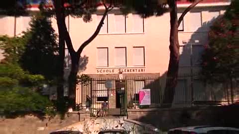 Reportage sulle scuole del Ponente, a Sanremo si torna sui banchi tra gli operai