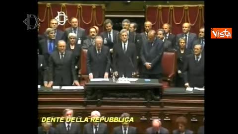 Addio a Ciampi, il momento dell'elezione a presidente della Repubblica