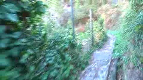 Le vie che portano in Francia, i sentieri dei migranti - Il reportage di Primocanale.it