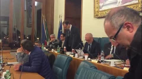 Tensione nella giunta spezzina, scontro sindaco e assessore 'filosofo'