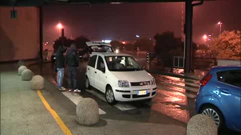 Allerta rossa, all'aeroporto Colombo forte vento ma voli regolari