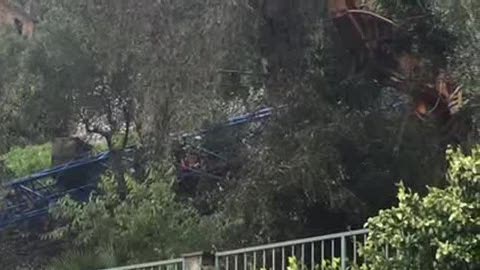 Allerta rossa, gru in bilico a Nervi