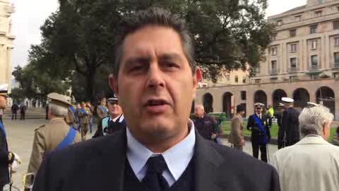 Toti in piazza della Vittoria per la festa delle forze armate e l'anniversario dell'alluvione del 2011