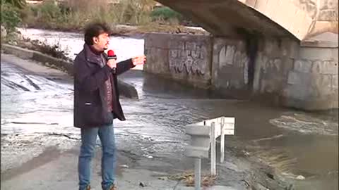 Maltempo, la situazione alla foce del torrente Argentina a Taggia