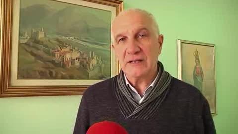 Ad Arma di Taggia demolite le ex scuole elementari per un nuovo parcheggio