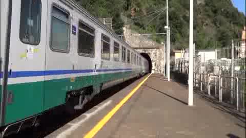 Ventimiglia, altra tragedia al confine: migrante muore investito dal treno