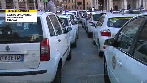 Taxi, protesta anche a Genova. Giacopinelli: 