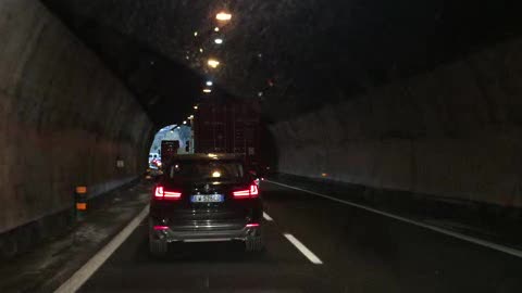 Incidente in autostrada tra Pegli e Voltri, la coda in A10