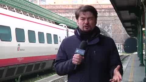 Controlli in stazione e sui treni della Liguria: il viaggio di Primocanale con la Polfer