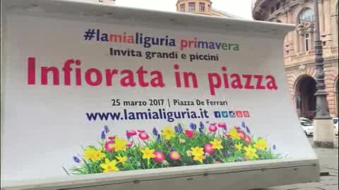 Regione, fiori e colori in piazza De Ferrari per festeggiare l'arrivo della primavera