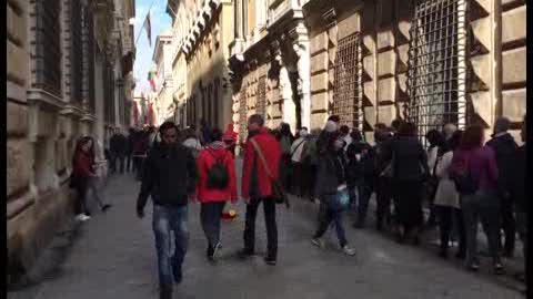 Rolli Days, tanti turisti in coda per visitare i palazzi nobiliari di Genova