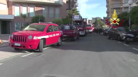 Incendio all'ultimo piano del grattacielo, tre intossicati ad Arma di Taggia (1)