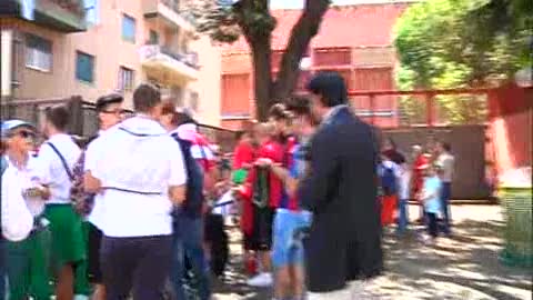 Genoa - Torino, la partita della vita. I tifosi dai distinti: 