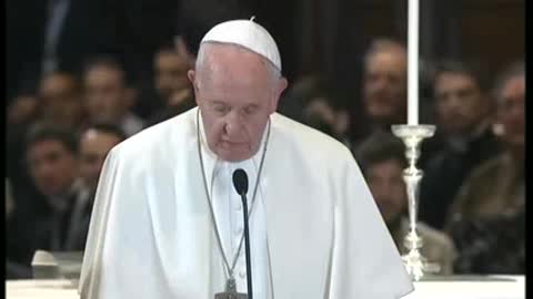 Papa Francesco a Genova, il Pontefice in cattedrale: 