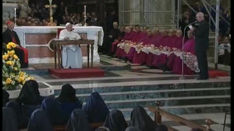 Papa Francesco a Genova, il Pontefice in Cattedrale: 