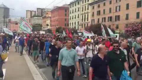 Ilva, sciopero a Genova: il corteo transita per via Buozzi