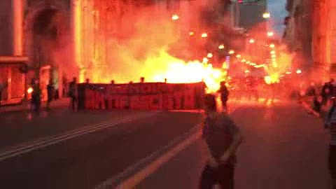 Corteo antifascista da piazza Alimonda a De Ferrari, i cori dei manifestanti