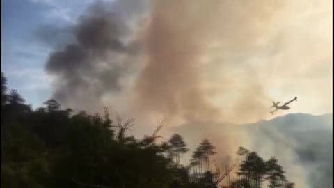 Incendio in Val di Vara tra Stadomelli, Padivarma e Oltre Vara, le immagini