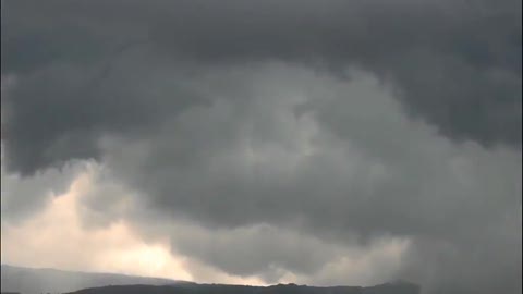 Meteo, arrivano piogge e temporali: allerta arancione su tutta la Liguria