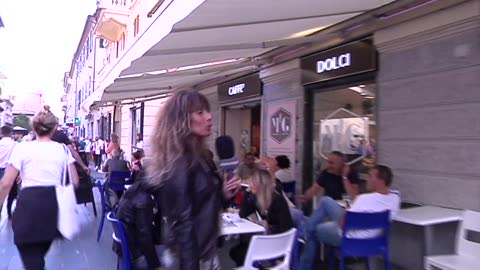 Live on the road a Genova Sestri Ponente, la voce dei commercianti: il forno