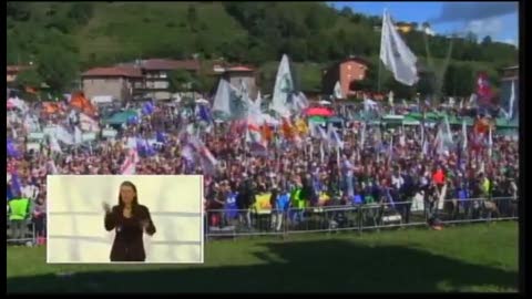 Anche Toti sul palco di Pontida difende la lega rimasta 