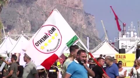 Il M5s ora fa l'occhiolino alla Lega. Referendum autonomista in Liguria