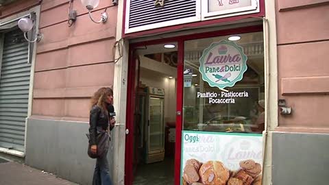 Live on the road a Genova Pegli, la voce dei commercianti: il panificio, pasticceria e focacceria