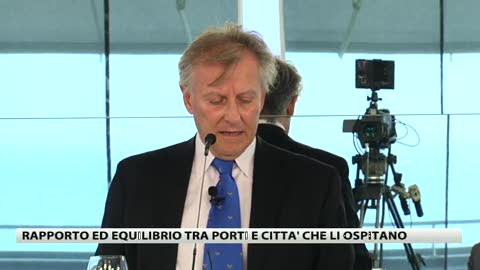 https://video2.primocanale.it/video/screenshots/20171016181450Convegno_Porto_-_Relazione_Rossi_20171016_172640_20171016_174824.mp4.flv1.jpg