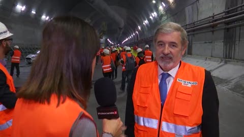 Verso il derby, Bucci: "Mi schiero con Genova, sarà uno spettacolo per i turisti"