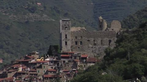 Turismo, Dolceacqua riceve il premio del Senato 'Cento mete d'Italia' 